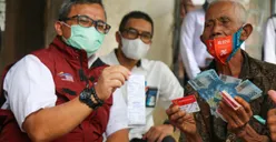 Bukan hanya PKH dan BPNT yang Cair! Bansos Ini Juga Cair Rapel 6 Bulan Sekaligus, Ada Bantuan Tambahan Khusus untuk KPM Ini