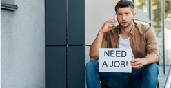 Suka Malas dan Menunda Sesuatu? Ternyata Bisa Jadi Kamu Masuk dalam 6 Tanda Tertinggal dari Orang Lain