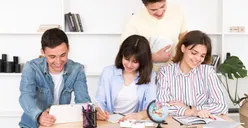 5 Rekomendasi Jurusan Kuliah Rumpun Ilmu Ekonomi, Peluang Masa Depan Cerah Mentereng! 