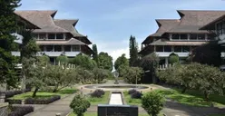 Berapa Rata-rata Gaji dan Bonus Lulusan Teknik Pertambangan ITB? Ternyata Capai 2 Digit!