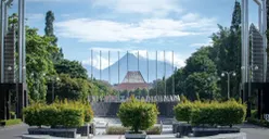 Kamu yang Ingin Masuk UGM Harus Tahu! 6 Jurusan Kuliah Ini Hanya Ada di UGM, Apa Saja?