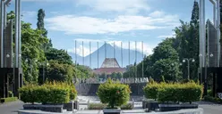 Calon Maba Wajib Tahu! 5 PTN Ini Buka Seleksi Jalur Mandiri Tanpa Tes, Ada UI dan UGM Lho!