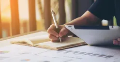 Calon Maba Wajib Tahu! Ini 7 Jurusan Kuliah yang Sering Dianggap Paling Keren