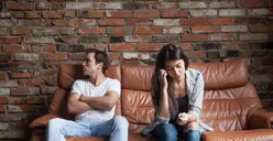 Psikologi Cinta: 5 Tanda Kamu Berada di Hubungan yang Salah Namun Sering Dijumpai Saat ini, Apa Saja?