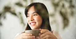 Fakta Psikologi: 5 Sifat Wanita yang dapat Dilihat dari Jenis Minuman yang Disuka, Ternyata Wanita Menyukai Air Putih Adalah Orang yang Sederhana