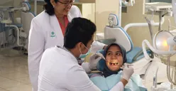 7 Perguruan Tinggi di Indonesia dengan Jurusan Kedokteran Gigi Terbaik Versi SIR 2024, Unair Tembus 60 Besar Dunia!