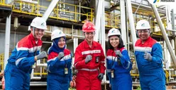 Alumni Jurusan Ini Selalu Jadi Pilihan Utama BUMN Besar, Cek Apa yang Dicari Telkom dan Pertamina