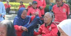 5 Ide Lomba Sambut HUT RI 17 Agustus 2024 yang Cocok untuk Lansia, Meriah dan Bikin Ngakak!