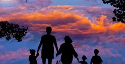 Anak-anak yang Sukses Belajar 10 Hal ini dari Orang Tua Mereka, Guru Pertama dalam Kehidupan Manusia