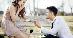 Perhatikan! 5 Tanda Cinta Kamu Terikat Kuat Secara Batin dengan Seseorang, Ternyata Nomor 1 Sering Terjadi Lho!