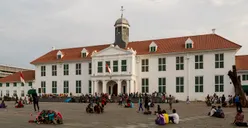 Gak Perlu Jauh-Jauh! Ini Rekomendasi Tempat Wisata yang Bisa Kamu Kunjungi Saat Libur 17 Agustus