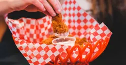 Kepribadian Seseorang Jika Dilihat dari Kesukaan Bagian Ayam, Kamu Suka Makan Sayap atau Paha?