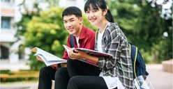 Bukan Ekonomi, Berikut 5 Jurusan Kuliah yang Cocok untuk Anak IPS Prospek Kerja Luas dan Oke Banget