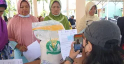 5 Bantuan Berupa Uang dan Barang Positif Cair Hari Ini, Salah Satunya PKH!