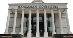Putusan MK Soal Syarat Kepala Daerah Jadi Oase Demokrasi, Pengamat Desak KPU Lakukan Ini!