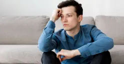4 Tanda Orang yang Suka Overthinking, Jika Dibiarkan Bisa Mengganggu Kehidupan!