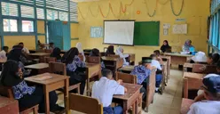 Tingkat Pendidikan Penduduk Menurut Status Kemiskinan di DKI Jakarta, Paling Banyak Lulusan Ini
