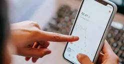 Dengan Modal Hp, Yuks Raih Cuan dari 6 Ide Bisnis Rumahan Ini
