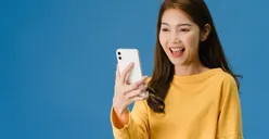 Kamu Harus Tahu! Ini 5 Fakta Psikologi Wanita yang Sedang Jatuh Cinta