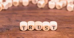 6 Tanda Kamu Mengalami Trust Issue Menurut Psikologi, Penuh Rasa Curiga Salah Satunya! 