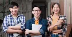 Ini Dia 4 Jurusan Kuliah dari Rumpun Soshum dengan Prospek Gaji Tinggi, Ada yang Capai Dua Digit Lho!
