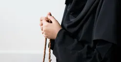5 Amalan yang Bisa Dilakukan Wanita Haid untuk Meraih Malam Lailatul Qadar di 10 Hari Terakhir Bulan Ramadhan