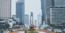 Sama-sama di Pesisir Utara, Mana Kota yang Paling Rendah: Jakarta, Cirebon, Semarang, atau Surabaya?