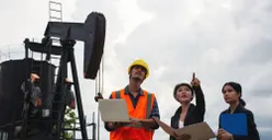 PT Pertamina Buka Lowongan untuk Checker BBM Retail - SA Tegal, Simak Syarat dan Tugasnya di Sini!