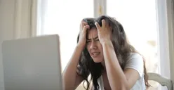 Kenali Perbedaan Stres, Anxiety dan Depresi yang Perlu Kamu Ketahui, Jangan Sampai Salah!