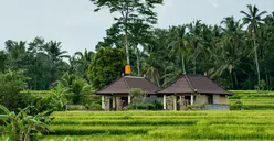 5 Tanda Kamu Lebih Suka Liburan di Tempat yang Sepi dan Sunyi