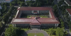 Top 10 Universitas dengan Lulusan Anti Nganggur dan Sat-set Dapat Pekerjaan Mapan, Yakin Nggak Mau Daftar?