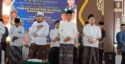 Anies Baswedan Kunjungi Pesantren Tertua di Kebumen Jawa Tengah, Pas Banget Hari Batik Nasional