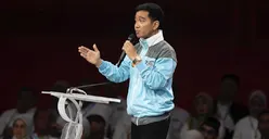 Gibran Tuding Cak Imin Pakai Contekan Saat Debat Pilpres, Tom Lembong: Daripada Gaya tapi Fakta Tak Akurat