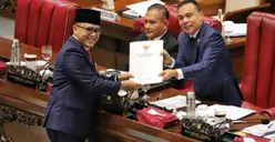 UU ASN 2023 Resmi Disahkan, Ini Perbedaan Besaran Gaji dan Tunjangan PNS dan PPPK Terbaru