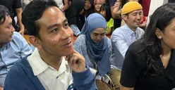Muncul Gerakan Salam 4 Jari, Gibran Rakabuming Raka: Monggo, Debat Kemarin juga Saya 2 Lawan 1