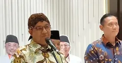 Hadiri Pertunjukkan Wayang Kulit di Kantor DPP PKS, Anies Baswedan Beri Perhatian Khusus pada Dalang