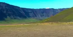 Potret Terkini Kawasan Gunung Bromo yang Mulai Menghijau, Pasca Kebakaran Akibat Flare Foto Prewedding 