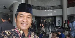 Kritik Jokowi Bagi-bagi Bansos, Ray Rangkuti: Presiden Gagal Mensejahterakan Rakyat