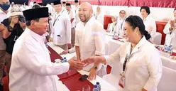Disebut Jadi Ibu Negara, Titiek Soeharto Jawab Isu Bakal Rujuk dengan Prabowo Subianto: Nanti Saya Undang ...