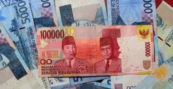 UMP Jawa Timur 2024 Naik 6,13 Persen, Cek Daftar Lengkap Estimasi Kenaikan UMK Jatim, Paling Tinggi Kota Ini!