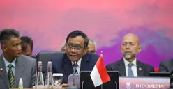 Akan Melawan Gibran Rakabuming di Pilpres 2024, Mahfud MD: Sama Senior Aja Saya Siap!