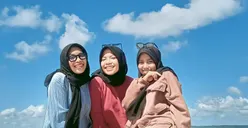 4 Tanda Kamu Adalah Orang yang Dicari saat Sahabat Kesulitan