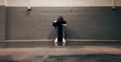  Penyebab Seseorang Menyakiti Diri Sendiri atau Self Harm, karena Setiap Jiwa Manusia Bisa Saja Tenggelam