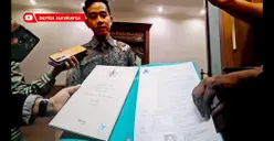 Dituding Pakai Ijazah Palsu oleh Dokter Tifa dan Roy Suryo, Gibran Bawa Ijazah S1 ke Hadapan Media