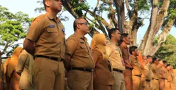 Kabar Gembira PNS Naik Gaji di 2024, CPNS Makin Semangat Ikut Seleksi!