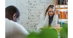 Wajib Dihindari! Ternyata Kebiasaan ini Bisa Membuat Kamu Tidak Disukai Oleh Orang Lain, Yuk Cari Tahu di Sini