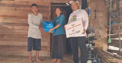 bank bjb Bagikan 100 Paket Sembako untuk Nelayan Warga Pulau Panjang