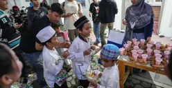 Yamaha Gelar Kegiatan Sosial War Takjil dengan Konsumen di Rumah Yatim Duren Sawit