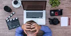 Semakin Tertekan Ketika Kerja? Berikut Tanda Kamu Harus Resign