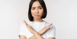 5 Tanda Kamu Tidak Dianggap Teman oleh Orang di Dekatmu